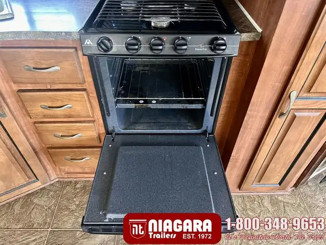 2011 JAYCO EAGLE SUPER LITE 305RLS Fifth Wheel - Photo 14