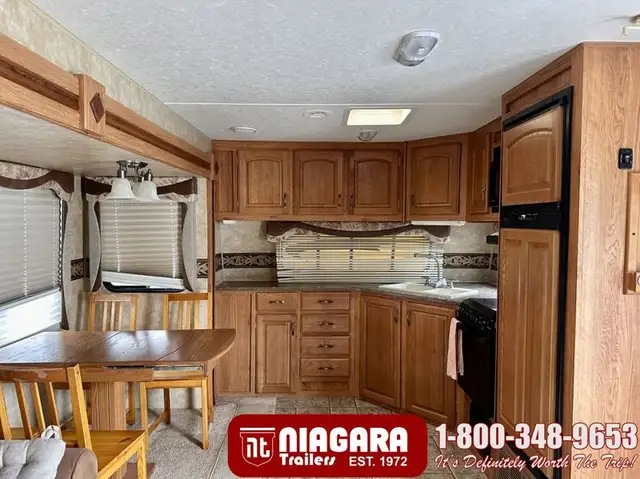 2010 JAYCO EAGLE 322FKS Travel Trailer - Photo 7