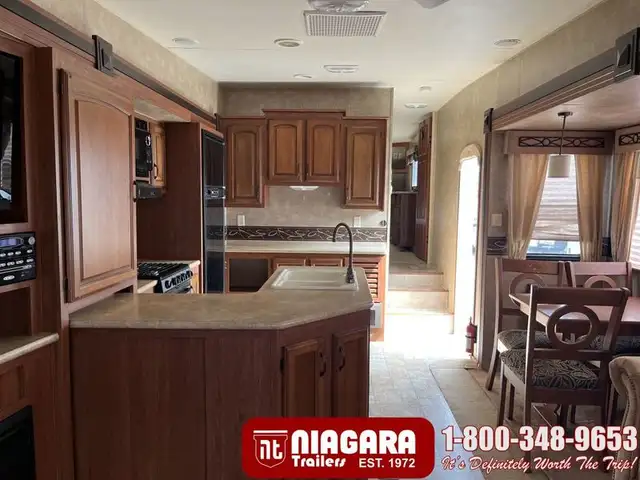 2011 K-Z INC. DURANGO 2500 325RL Fifth Wheel - Photo 5