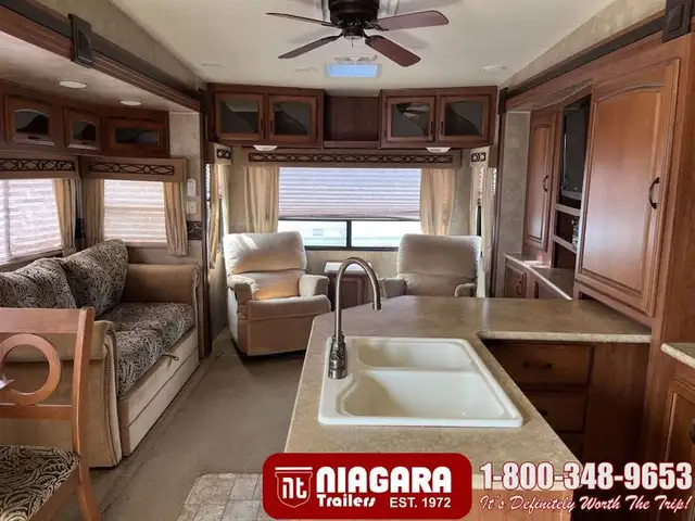 2011 K-Z INC. DURANGO 2500 325RL Fifth Wheel - Photo 6