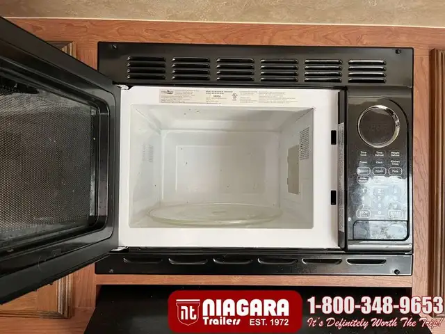 2011 K-Z INC. DURANGO 2500 325RL Fifth Wheel - Photo 11