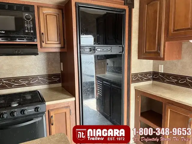 2011 K-Z INC. DURANGO 2500 325RL Fifth Wheel - Photo 13