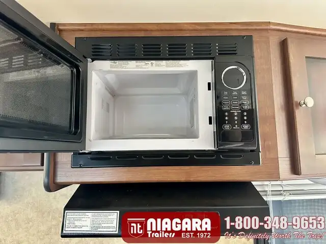 2014 DUTCHMEN KODIAK EXPRESS 172E Hybrid - Photo 18