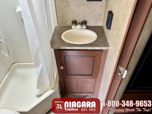 2014 DUTCHMEN KODIAK EXPRESS 172E Hybrid - Photo 23