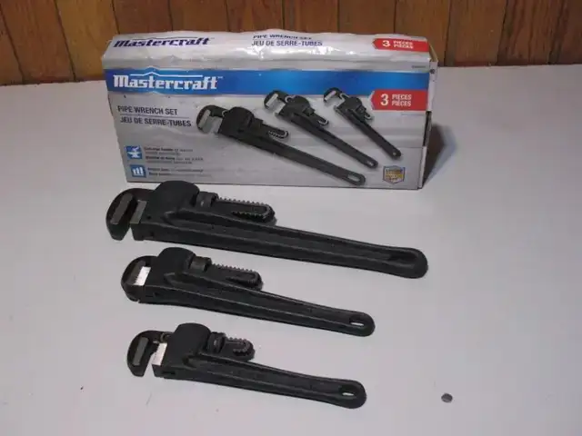 Mastercraft Triple Pipe Wrench Set, BRAND NEW - Photo 10