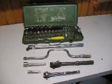 Large Size 60 Piece Socket and Screwdriver Set