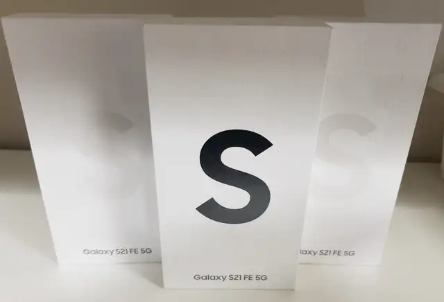 Samsung Galaxy S21 FE | 128GB for $300 - Fully Unlocked!