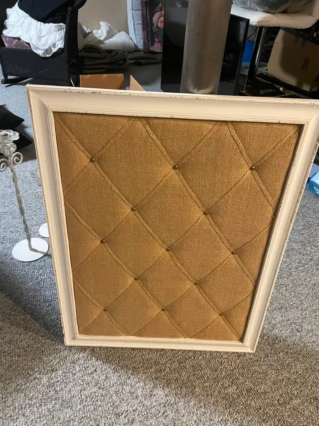 BULLETIN BOARD (WHITE/FABRIC)