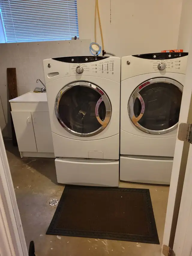 Room for Rent - Photo 6