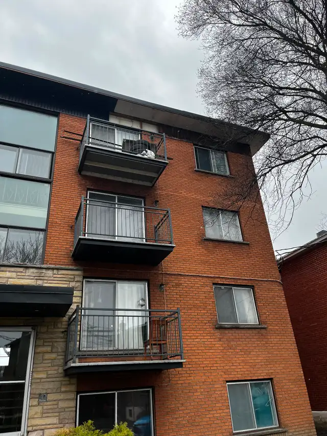 3 1/2 beau et ensoleillé près du Métro Longueul - Photo 6