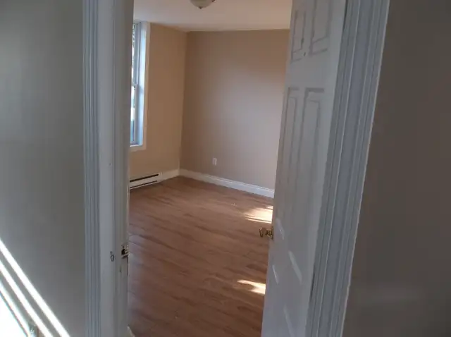 5 ½, deux grandes chambres fermées (Verdun)