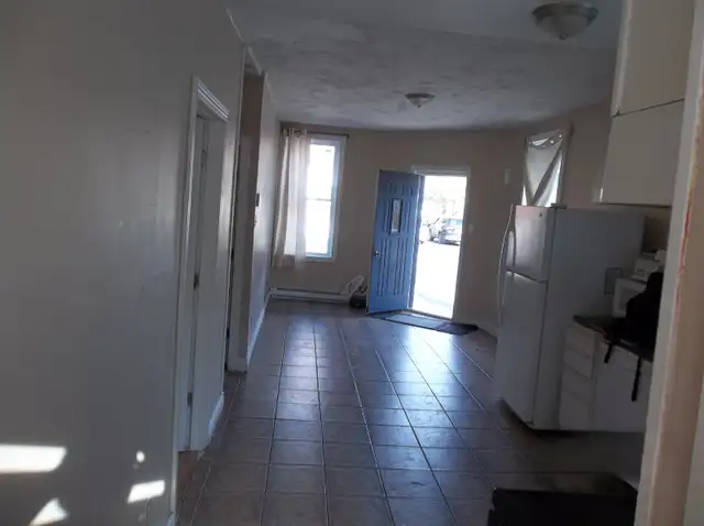 5 ½, deux grandes chambres fermées (Verdun) - Photo 3