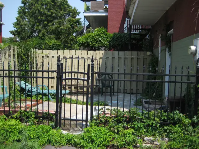 5 ½, deux grandes chambres fermées (Verdun) - Photo 10