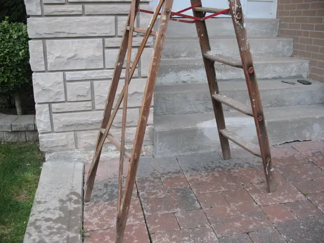 6 Foot Vintage Wooden Ladder - Photo 6