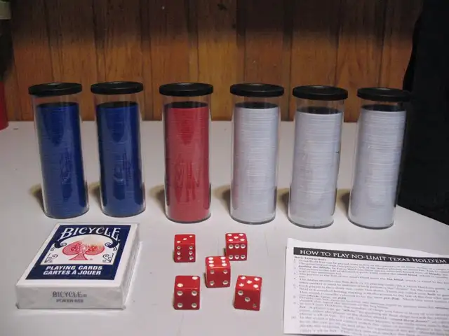 BRAND NEW, Bicycle 300 plus Pieces Portable Poker Set - Photo 4