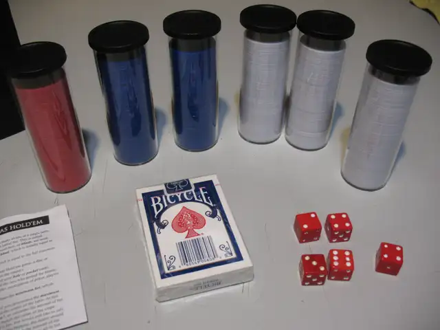 BRAND NEW, Bicycle 300 plus Pieces Portable Poker Set - Photo 10