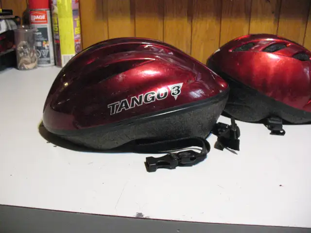 Bicycle Helmets for Adults and Children - Photo 10