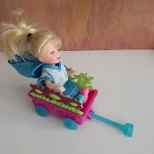 POUPÉE 6'HAU VOITURETTE 3'x2' CHAT BLANC ROSE: $15.00 POUR TOUT