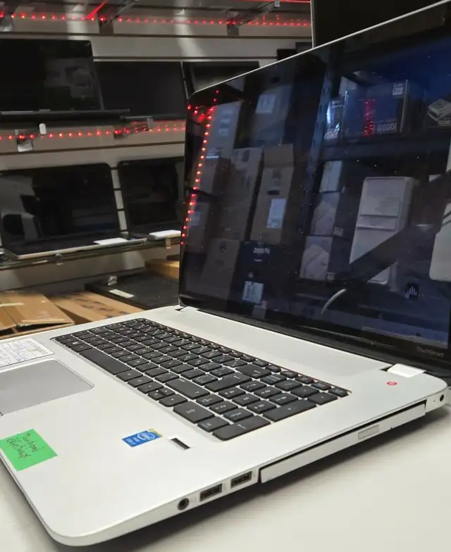 Laptop HP 17,3 pouces Touch Screen i7-4ie 16Go BATTERIE NEUVE - Photo 4