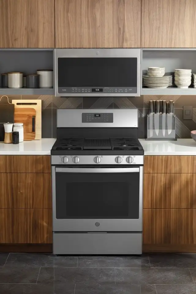 GE Profile Dual Fuel Range PC2B935YPFS 30' Free Standing Self Cl - Photo 5