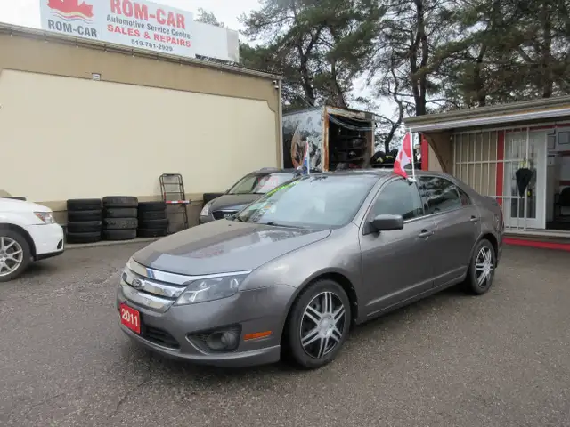 2011 Ford Fusion SE - Photo 4