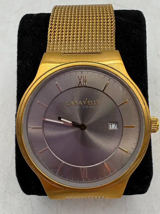 Caravelle 44b110 Men's Watch with Adjustable Band & New Battery