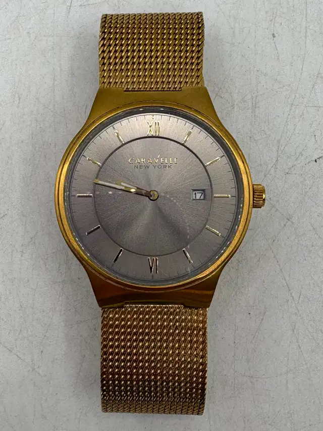 Caravelle 44b110 Men's Watch with Adjustable Band & New Battery - Photo 2