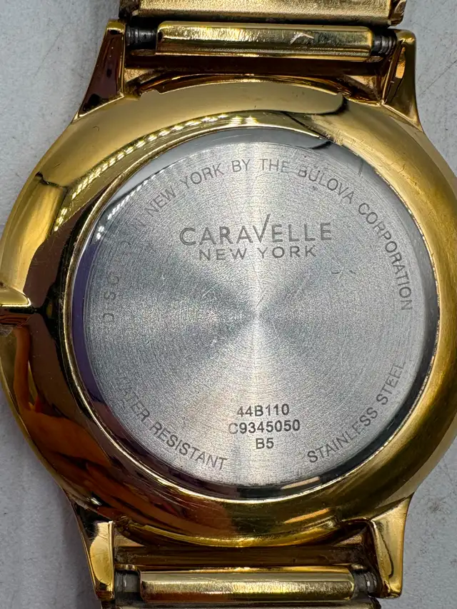 Caravelle 44b110 Men's Watch with Adjustable Band & New Battery - Photo 5