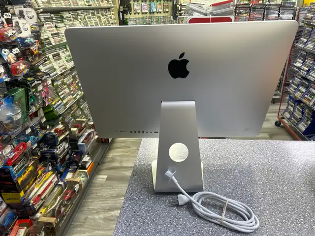 IMAC A1418 Late 2015 2 I5 Dual Core 8GB 1TB - Photo 2