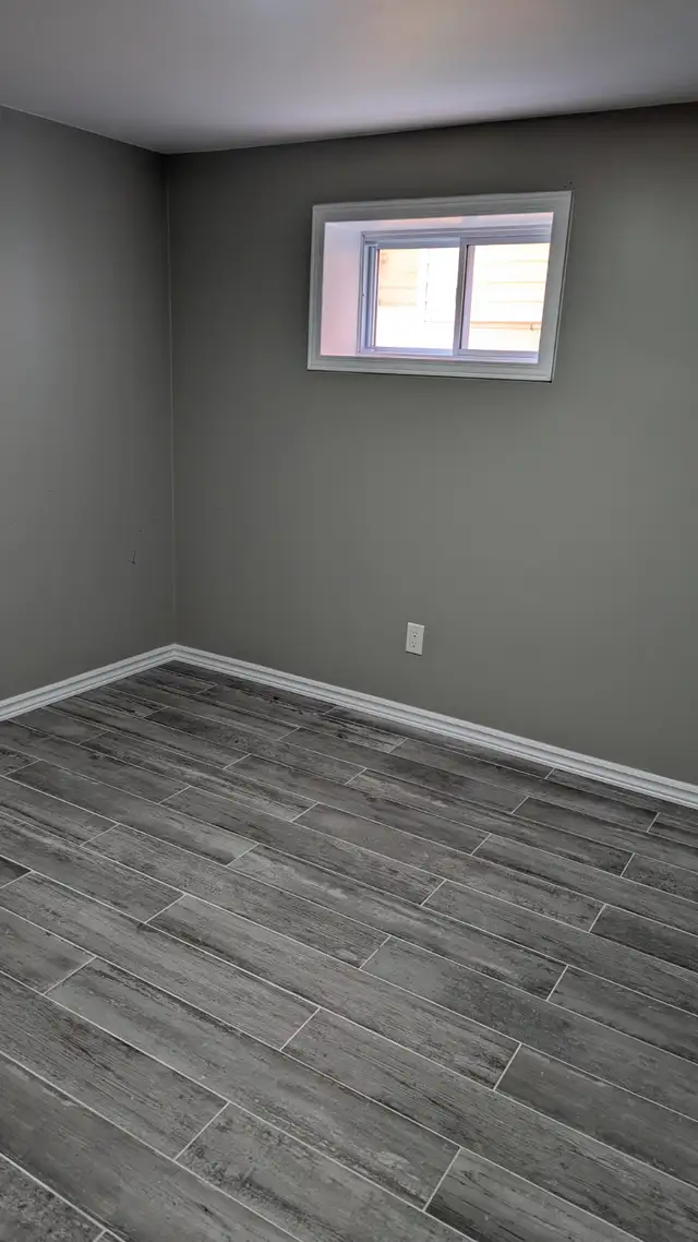 Furnished Master Room, Private Washroom, All Utilities Provided - Photo 2