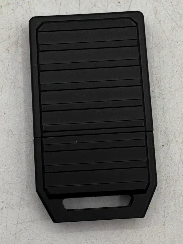 XBox Series X/S WD_Black C50 1TB Expansion Card with Case - Photo 4