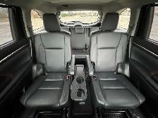 2015 Toyota Highlander Limited Hybrid Only 171,900 kms. LIKE NEW - Photo 9
