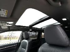 2015 Toyota Highlander Limited Hybrid Only 171,900 kms. LIKE NEW - Photo 18