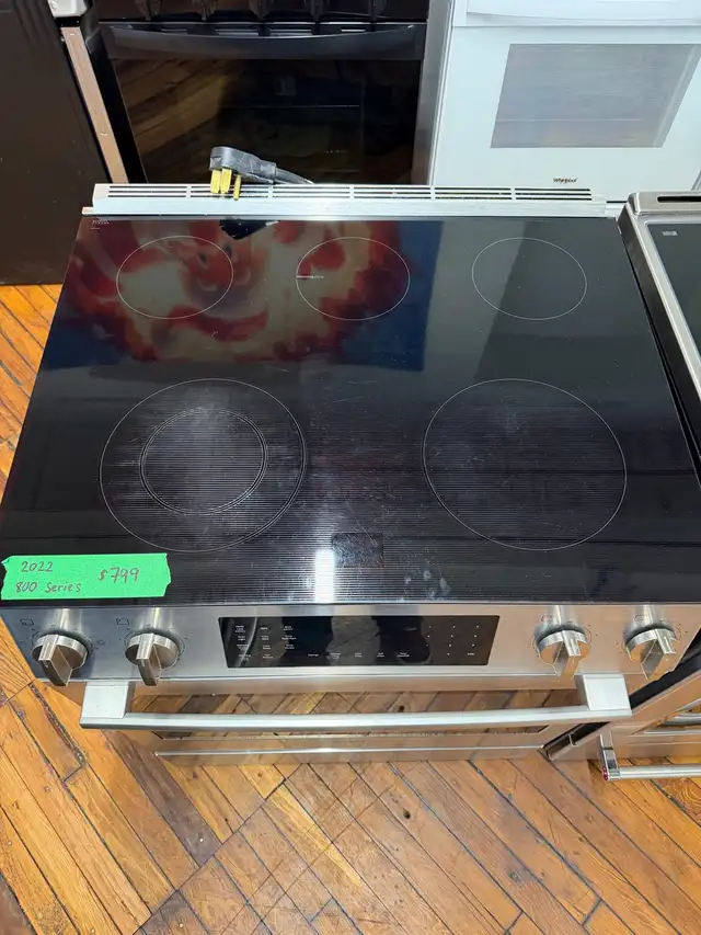 Bosch stainless steel slide in oven 2022 - Photo 2