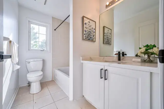 Detached House available for Lease - Photo 9