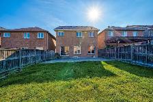 Detached House available for Lease - Photo 11