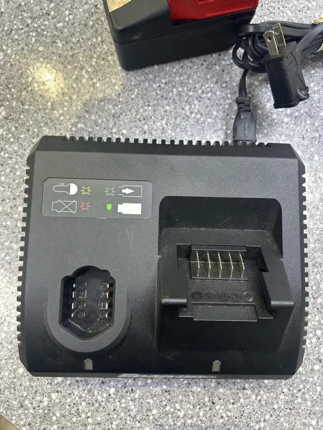 Snap On CT9050 18V Brushless 1/2" Impact Kit With 5AH Batt And - Photo 2