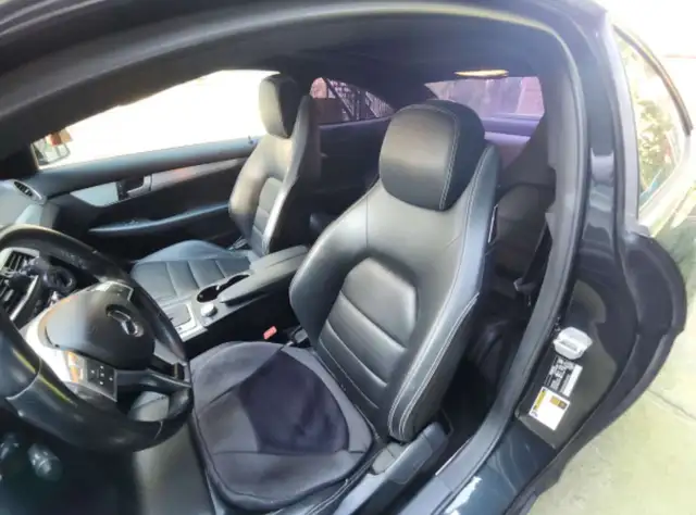 2013 Mercedes-Benz C250 Coupe - Photo 4