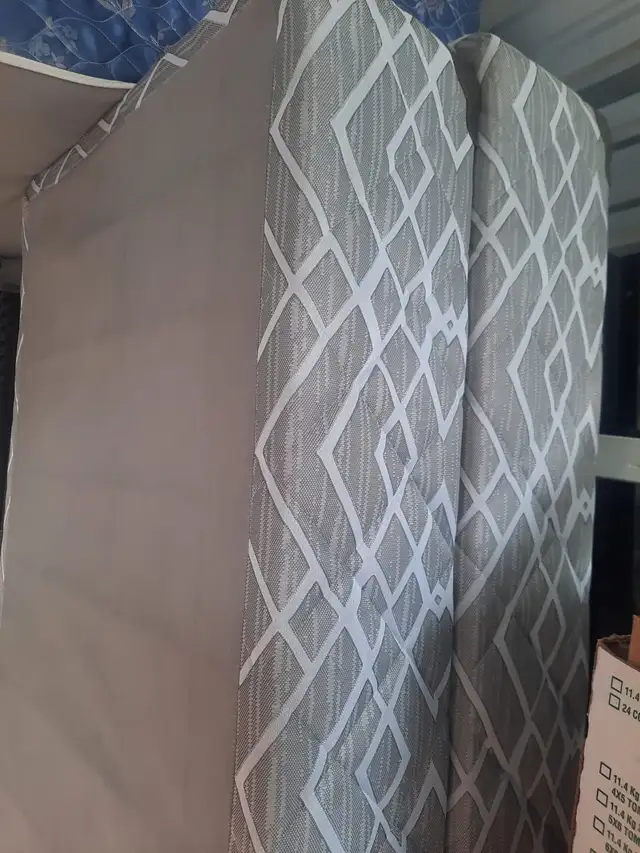 Box Springs   Metal Bed Frame for Sale - Photo 2