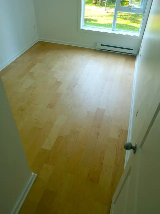 Renovated 5 1/2 NDG 1019 ft2 with indoor parking, avail Jul/Jun - Photo 6