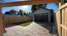 interlock - Photo 3