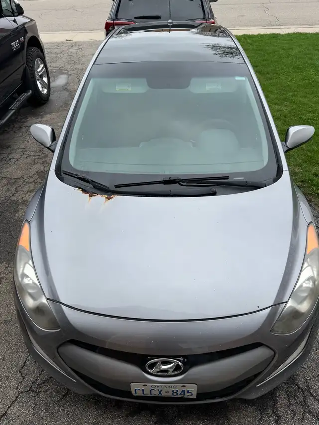 2013 Elantra GT - 6 speed MT - Photo 4