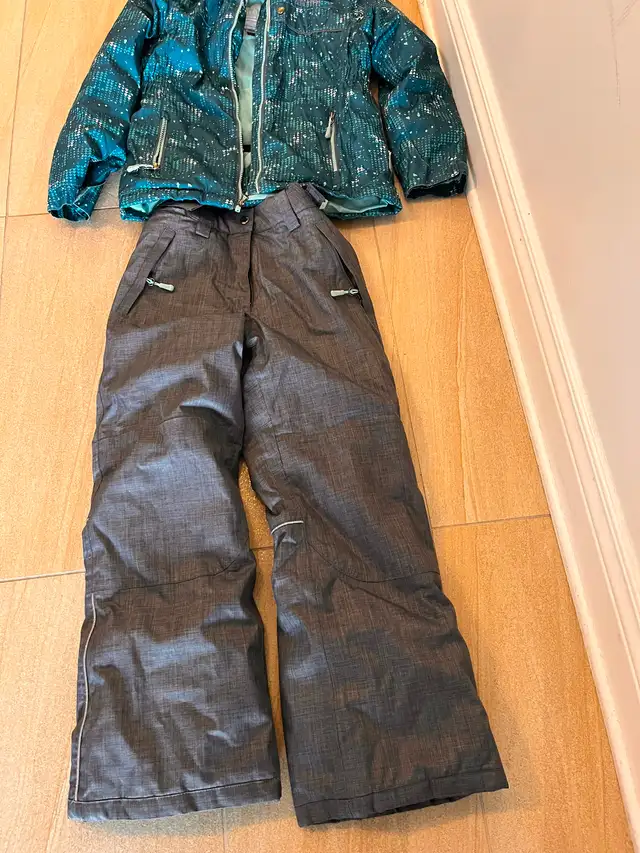 Beau habit de neige pour fille 10 ans