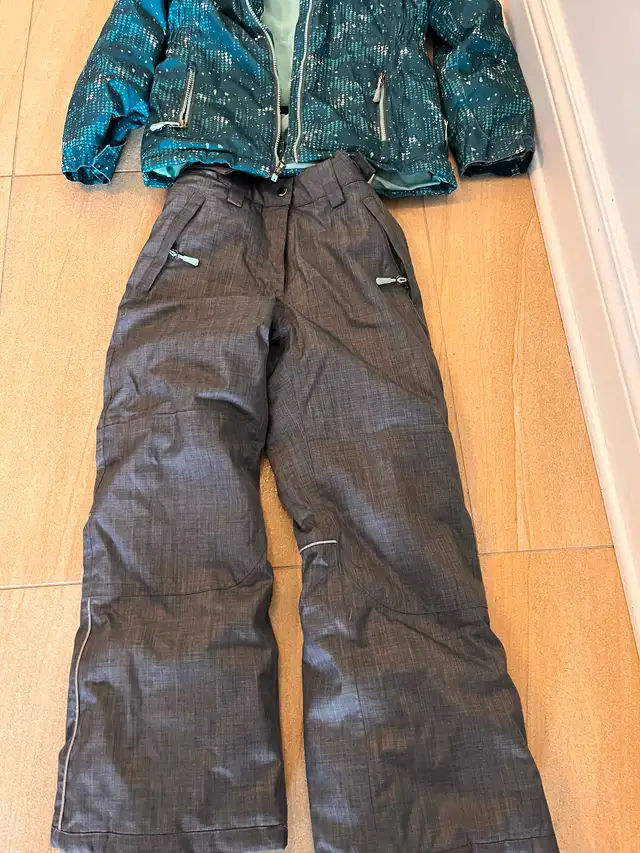 Beau habit de neige pour fille 10 ans - Photo 2