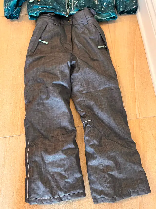 Beau habit de neige pour fille 10 ans - Photo 3