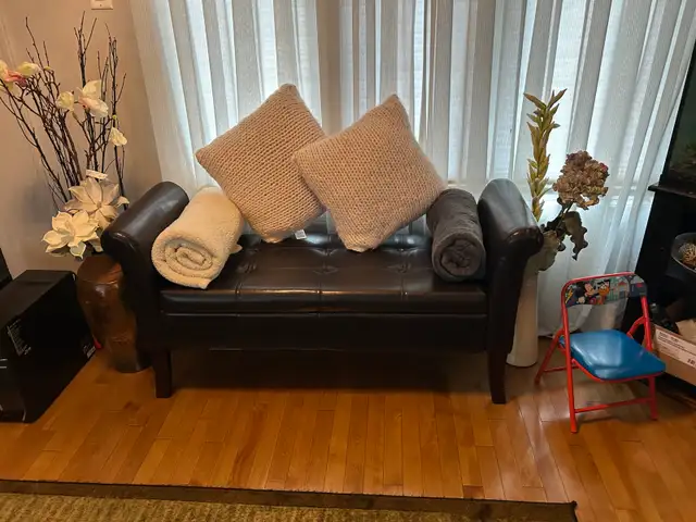 Dark brown leather recliner sofa set with loveseat - Photo 3