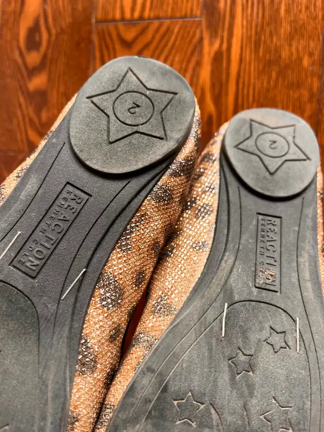 Belles chaussures pour fille presque neuves - Photo 3