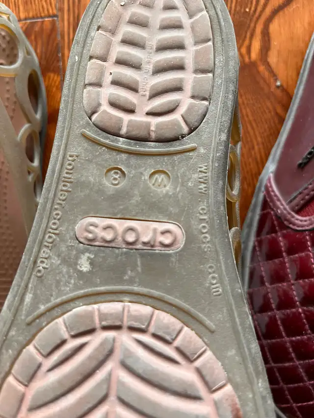 2 paires de chaussures pour fille. Âge  10-12 ans presque neuves - Photo 3