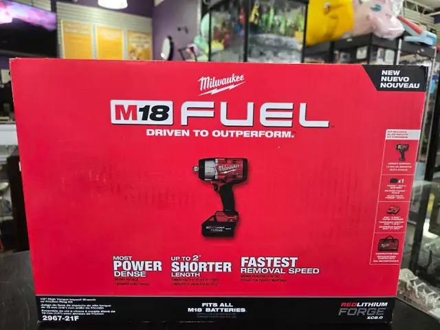 Milwaukee  Impact wrench 2957-21f. new