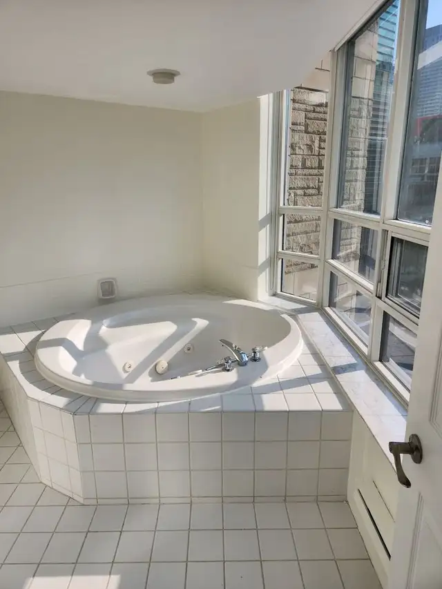 Painter available - Photo 7